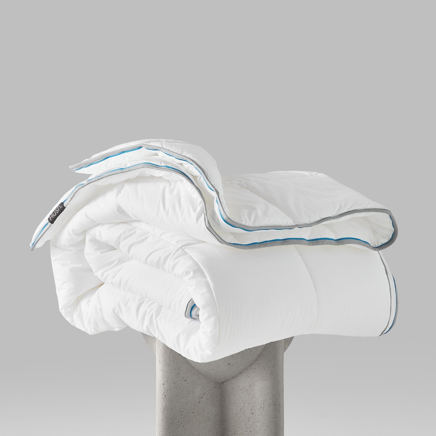 Cloud Hug™ 4-Season Down Duvet